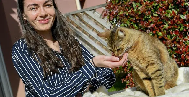 photo  le mans, vendredi 24 mars 2023. marion peltier, comportementaliste spécialisée dans les chats, vient de monter son entreprise.  &copy;  le maine libre – yvon loué 