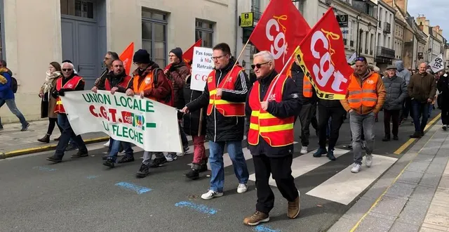 photo  la dernière manifestation contre la réforme des retraites, le 28 mars 2023, avait réuni 280 personnes à la flèche.  &copy;  archives ouest-france 