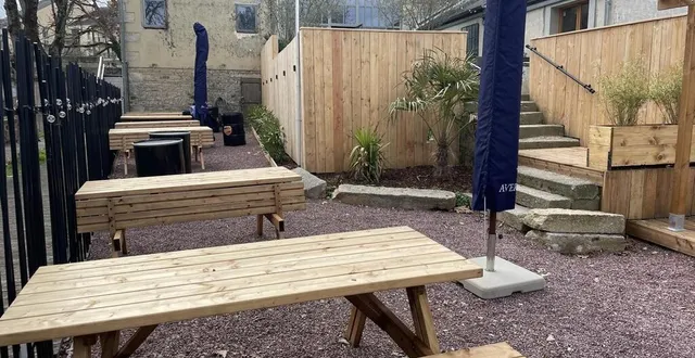 photo  le black bear ouvre ses portes jeudi 20 avril, à 16 h.  &copy;  ouest-france 