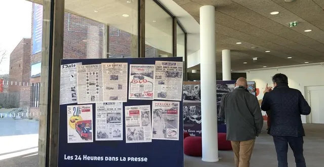 photo  l’exposition sur le centenaire des 24 heures du mans est visible dans le hall de l’apostrophe jusqu’au 21 avril 2023.  &copy;  ouest-france 