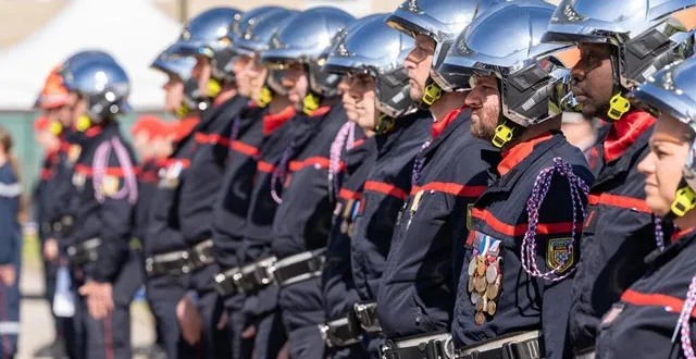 photo  les pompiers à l’honneur lors de leur journée départementale. ils sont plus de 2 500 dans la sarthe. très sollicités en 2022.  &copy;  le maine libre – xavier sarrat 