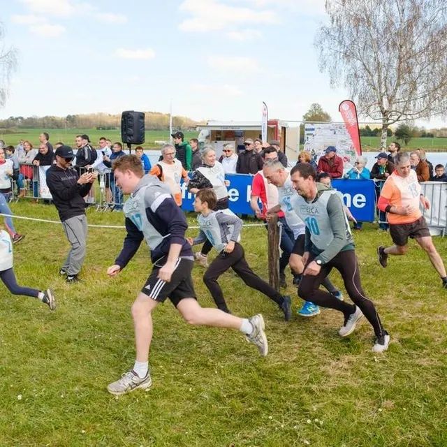 Teddy débute le relais de la Mass-Start. DOMINIQUE BREUGNOT photo teddy débute le relais de la mass-start. © dominique breugnot