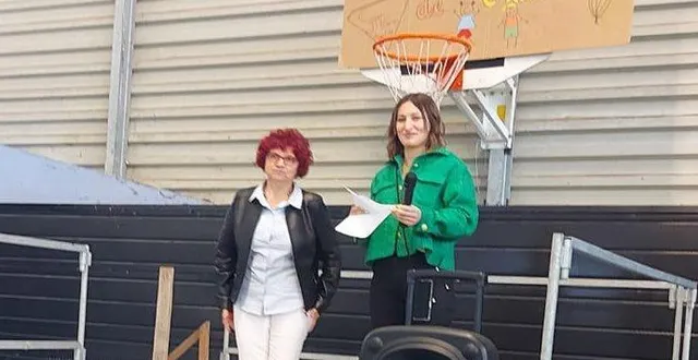 photo  marie-augustine colou (à gauche) a pris sa retraite après 42 ans de carrière.  &copy;  co 