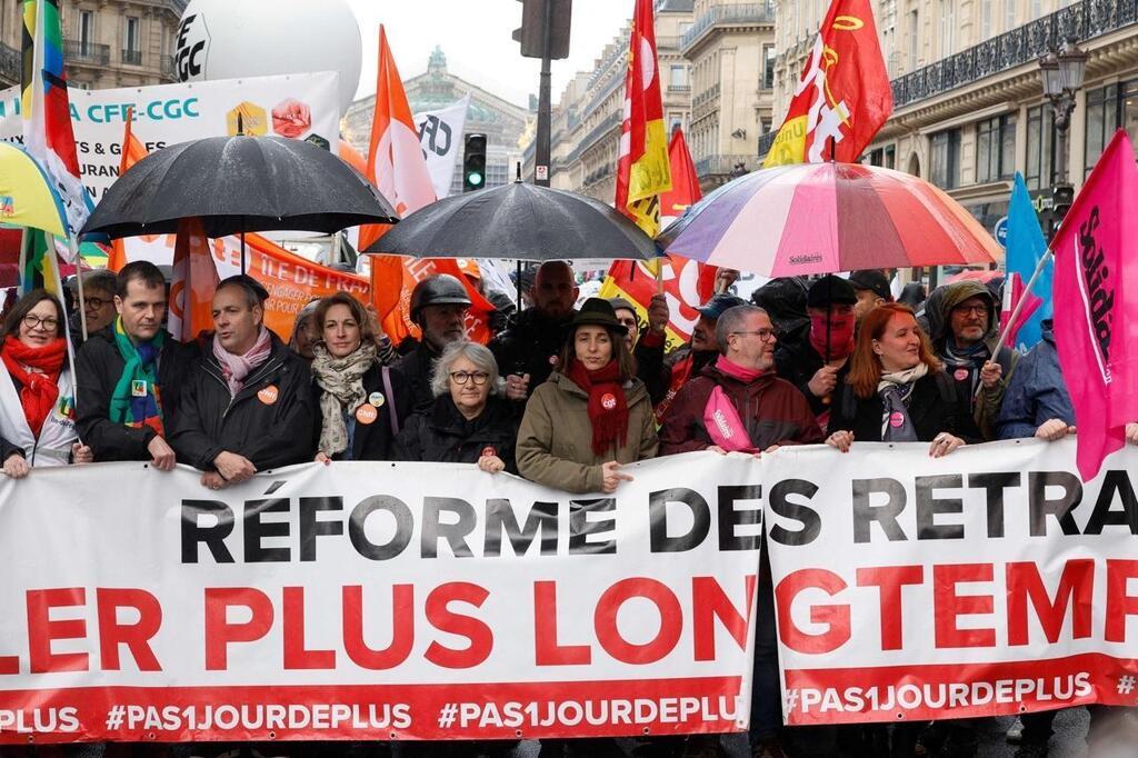 Réforme Des Retraites. La Promulgation De La Loi, Un Signe De « Mépris ...