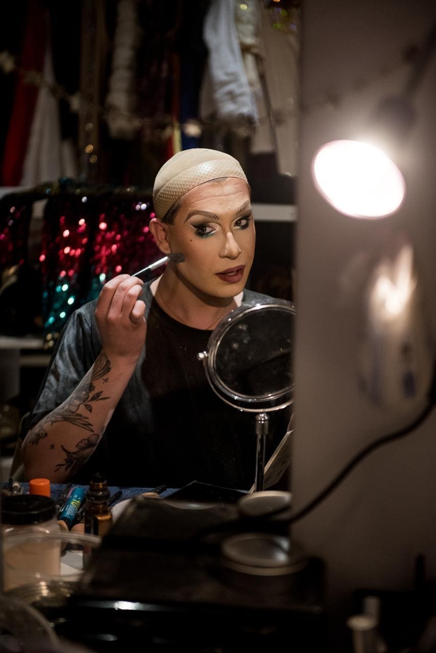 La scène drag-queen de Cholet en plein essor avec les scènes ouvertes de  Charley Doll