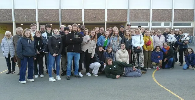 photo  présents, jusqu’à la dernière minute, ceux qui se sont investis dans ce projet collaboratif.  &copy;  ouest-france 