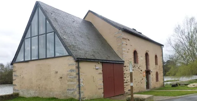 photo  moulinsart va accueillir cette semaine des ateliers gratuits animés par l’artiste plasticienne blandine brière.  &copy;  le maine libre 