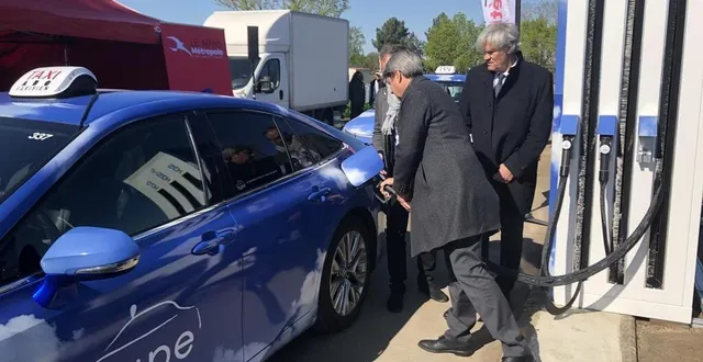 photo  pour faire le plein, le fonctionnement est similaire à celui d’une station-service classique, à la différence près qu’il n’est pas nécessaire de tenir le pistolet.  &copy;  ouest-france 