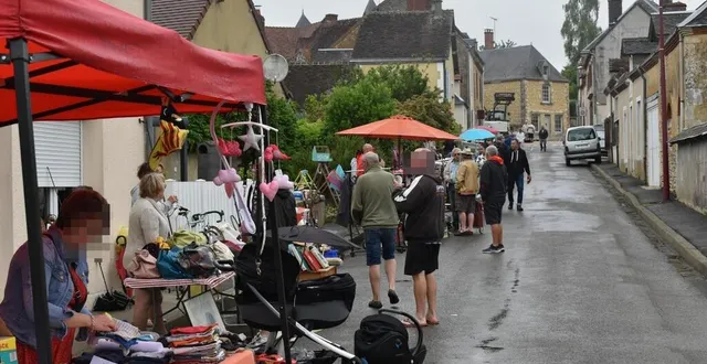 photo  ce week-end, les chineurs devront composer avec une météo capricieuse.  &copy;  archives le maine libre 