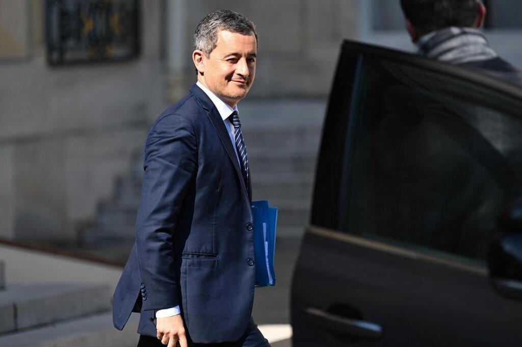 Gérald Darmanin rappelle aux forces de l’ordre le port obligatoire de