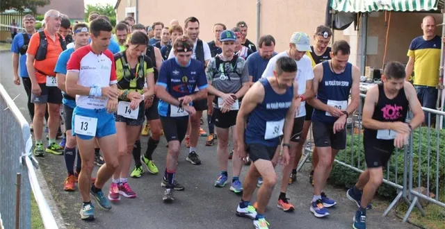 photo  le départ de la première édition en 2022.  &copy;  trail des 3 moutons 