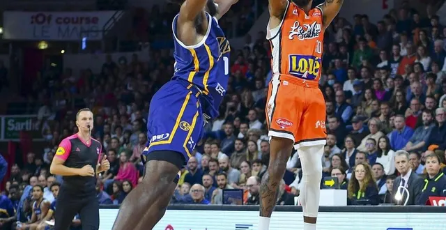 photo  matt morgan bouscule les chiffres historiques du msb au point de vue scoring.  &copy;  archives le maine libre – yvon loué 