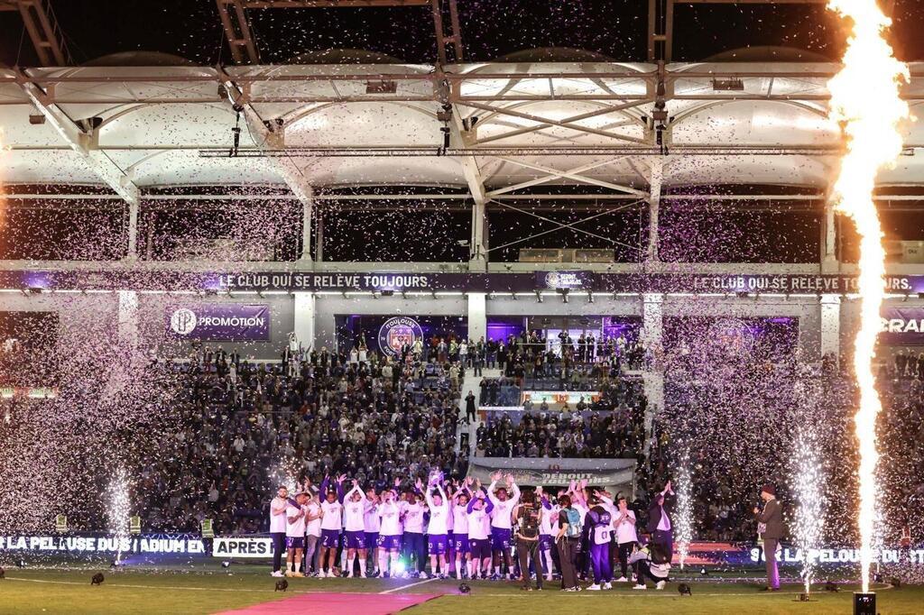 EN IMAGES. Les Célébrations De Toulouse Dans Un Stadium En Fête Après ...