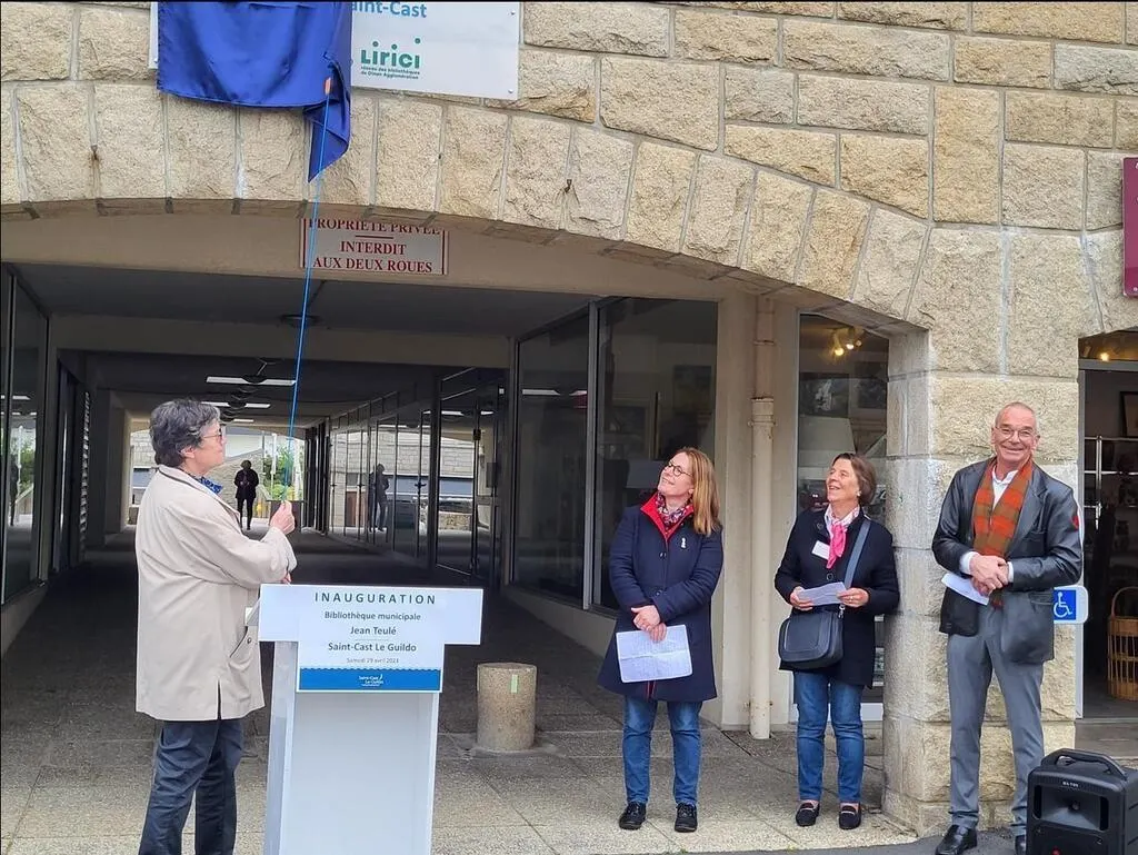 À SaintCastLeGuildo, une bibliothèque inaugurée en hommage à Jean