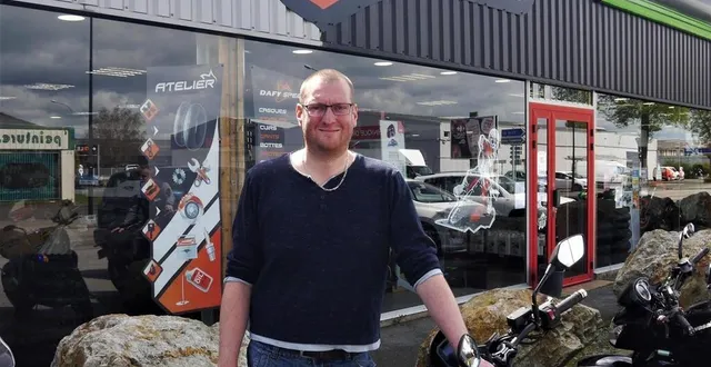 photo  étienne lefebvre, président de l’association orne to be ride, organise une journée de prévention routière, samedi 20 mai, sur le parking de flash motos, à alençon.  &copy;  ouest-france 