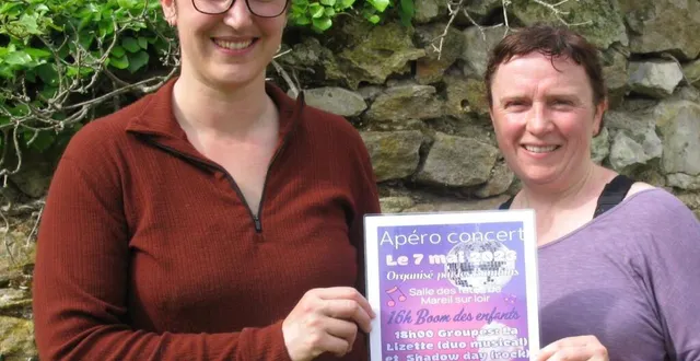 photo  amélie besseau, secrétaire adjointe, gladys molet, secrétaire de l’association les bambins de l’école.  &copy;  ouest-france 