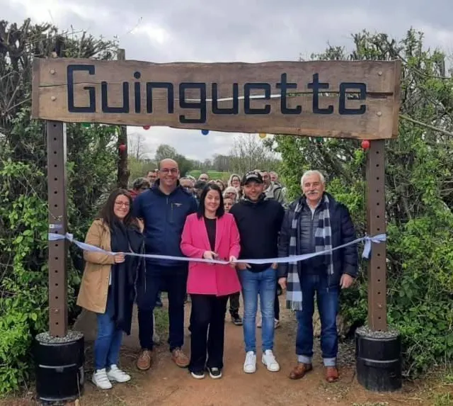 photo depuis quelques semaines, la guinguette de la bazoge a ouvert ses portes près des étangs.  ©  archives le maine libre