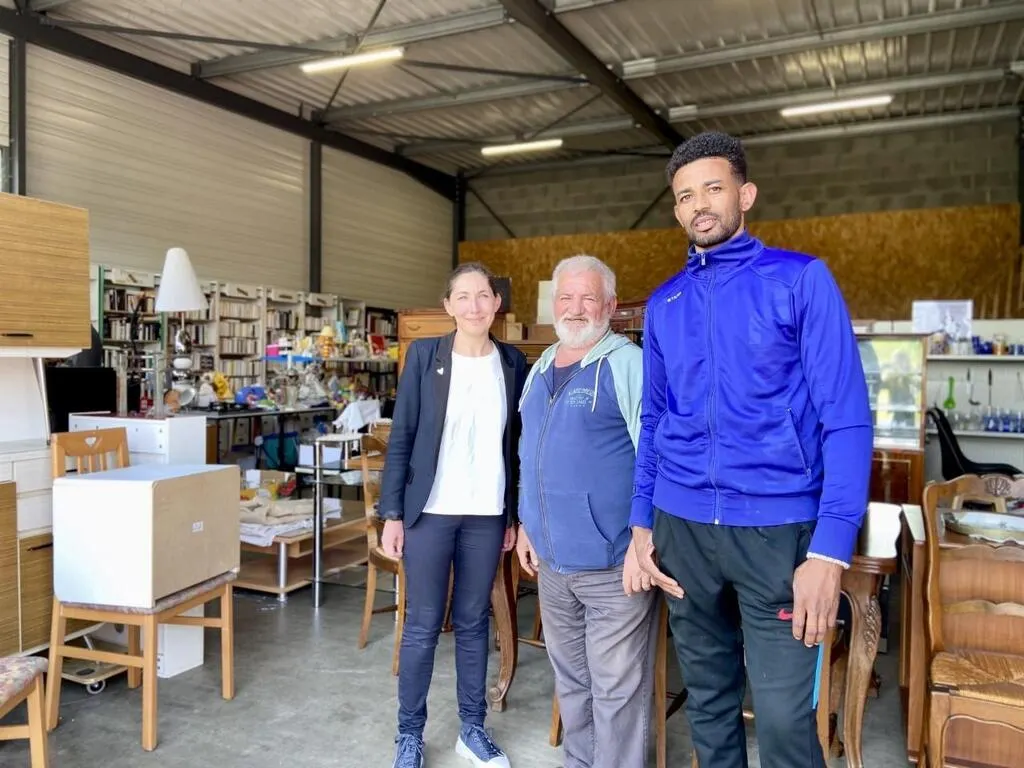 Emmaüs à Vitré que changent les plateformes comme Vinted ou Le Bon