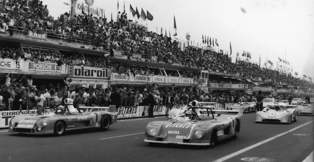 photo  en 1974, les français de matra s’imposent pour la troisième fois aux 24 heures du mans (sarthe). la marque décrochant cette année-là son deuxième titre mondial des constructeurs.  &copy;  archives automobile club de l’ouest (aco) 