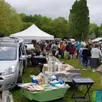 photo  il y avait la foule à la brocante, lundi. 
