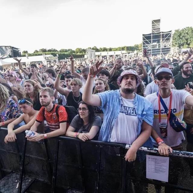 photo samedi 23 juillet 2022, les festivaliers d’art sonic au concert de madam.  ©  archives martin roche / ouest-france