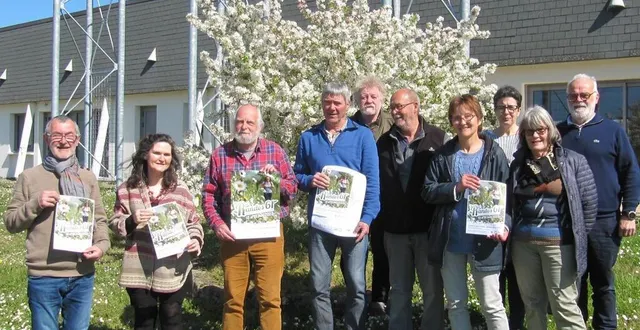 photo  les passionnés de randonnée se sont organisés pour coordonnées tout un choix de randonnées qui convergeront samedi vers à la médiathèque.  &copy;  ouest-france 
