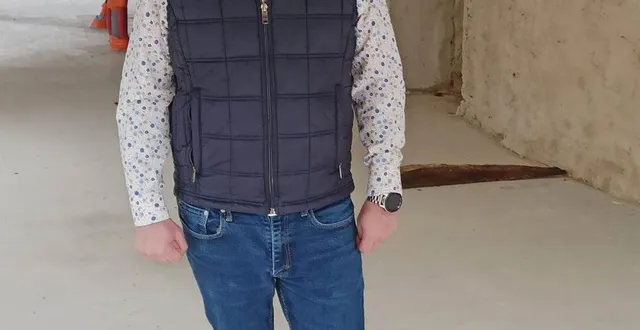 photo  carl diogo dans son futur établissement « le 72 », bar à vin et restaurant.  &copy;  le maine libre 