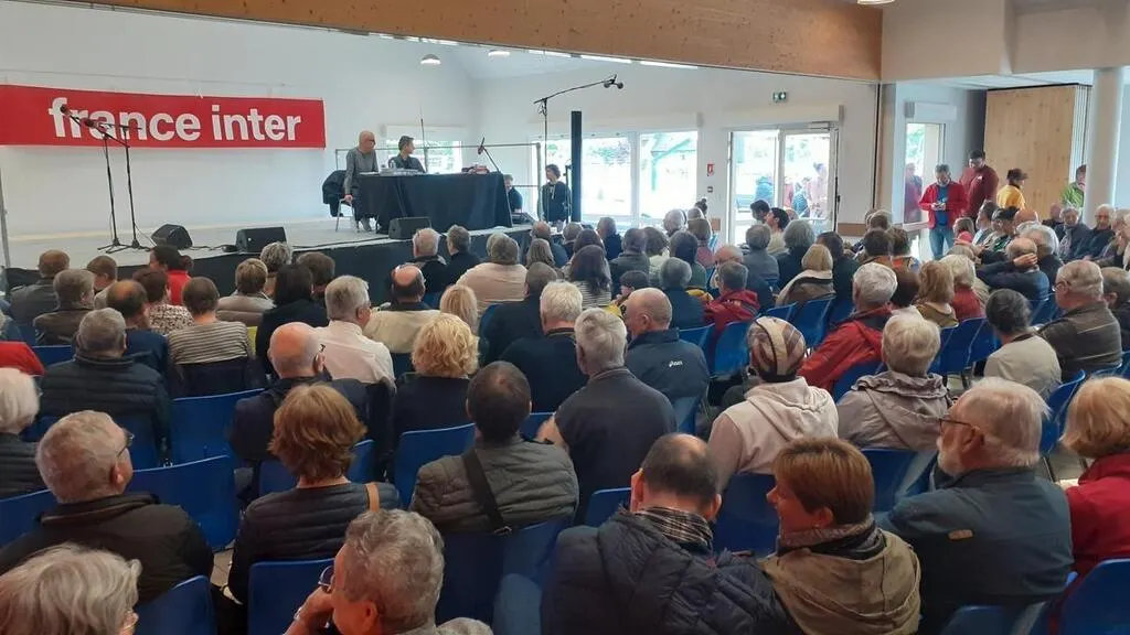 À VillonslesBuissons, le Jeu des 1 000 € a attiré 400 personnes