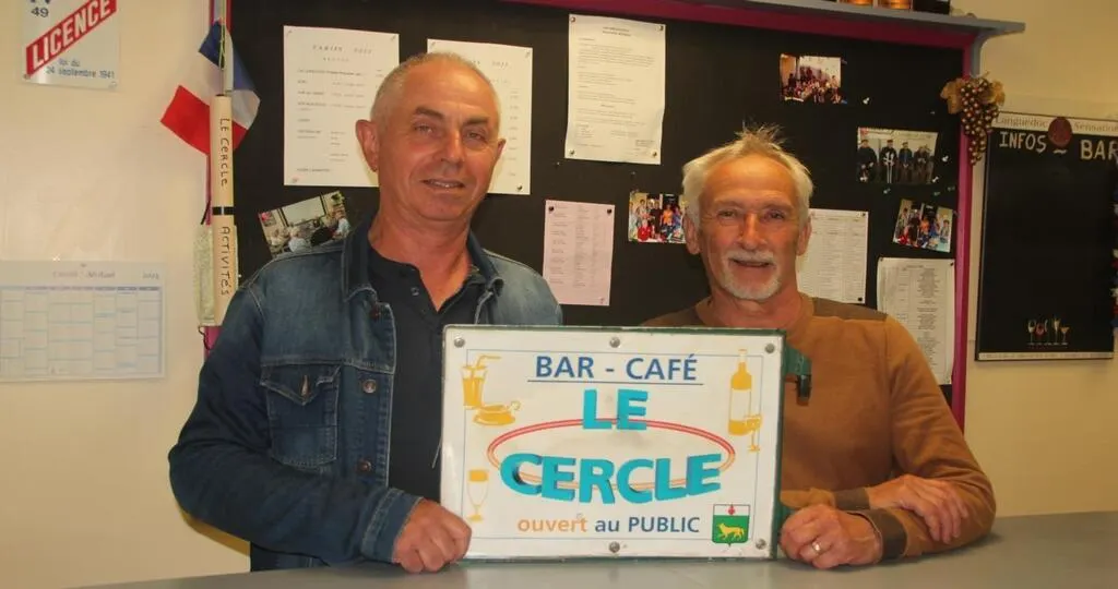 ChantelouplesBois. « LebarduCerclesemetenquatre »