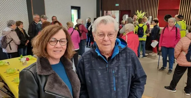 photo  martine ropars, coordinatrice départementale du réseau des voisineurs, rappelle que les nouveaux voisineurs, comme jean-paul boisard, doivent suivre une formation de deux jours.  &copy;  ouest-france 