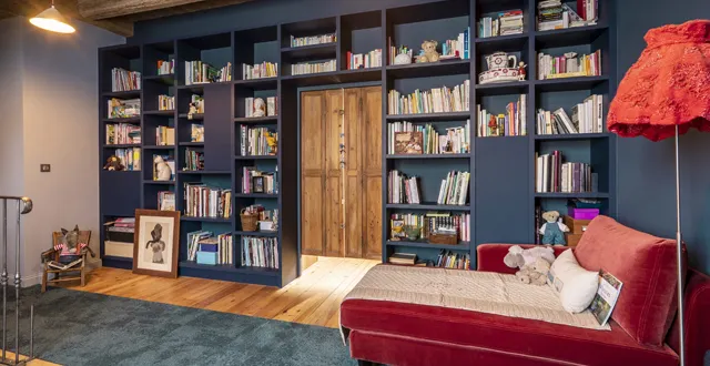 photo l’équipe de créations gravouille : 50 ans d’agencement en atelier  &copy; créations gravouille