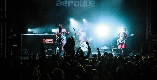photo  en 2019, lors de sa première édition, le festival la revoyure à la ferté-macé avait réuni 1 200 personnes pendant le week-end.  &copy;  archives ouest-france 