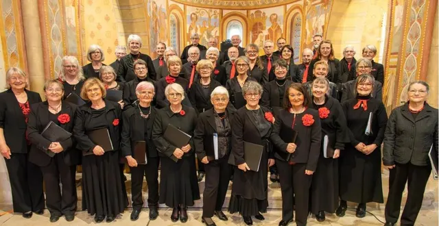 photo  les 41 choristes de la clef aux champs viennent de tout le territoire et des départements voisins.  &copy;  le maine libre 