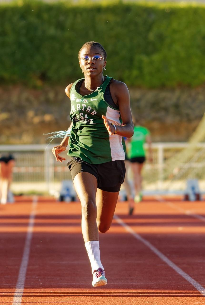 Athlétisme. L’Entente Sarthe Athlétisme Avec Ambition à Laval Pour La ...