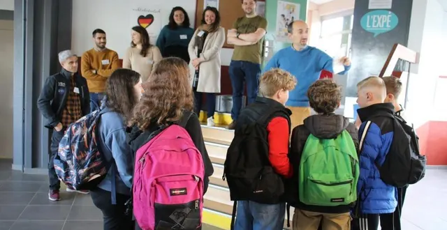 photo  lionel maillot a présenté les six chercheurs aux collégiens.  &copy;  le maine libre 