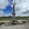photo  le monument aux morts de courteille, entre putanges et argentan. 