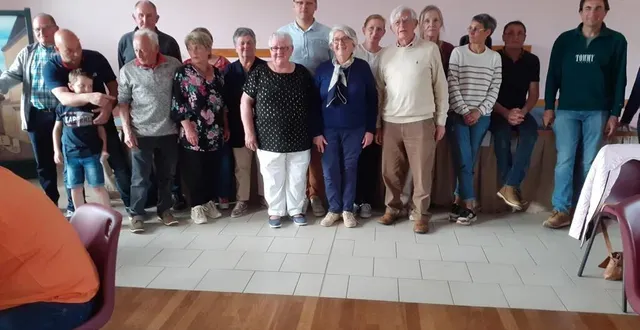 photo  les bénévoles de l’association pour la sauvegarde de l’église de loucé, dimanche à tanques.  &copy;  dr 
