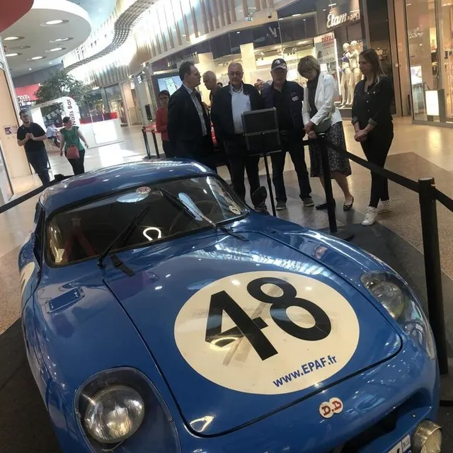 photo plusieurs voitures de prestiges sont à voir durant cette exposition.  ©  photo le maine libre