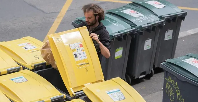 photo  les bacs jaunes doivent remplacer les sacs jaunes pour les particuliers, à partir de 2024, dans le pays sabolien. photo d’illustration.  &copy;  david ademas / archives ouest-france 