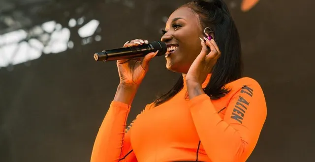 photo  aya nakamura lors des vieilles charrues à carhaix, le vendredi 19 juillet 2019.  &copy;  hugo smague – archives ouest france 
