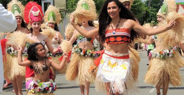photo  le soleil devrait être au rendez-vous pour ce 69e corso fleuri.  &copy;  archives le maine libre 