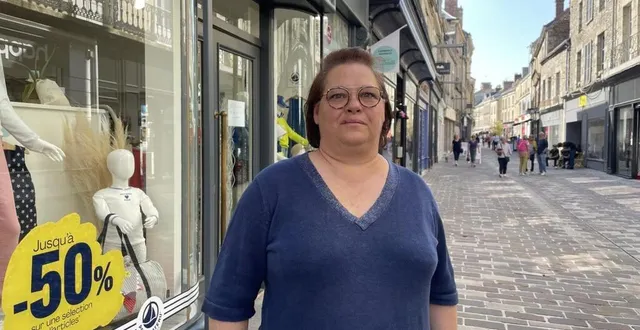 photo  karine chérot ferme sa boutique petit bateau, à alençon, sept mois après avoir déjà liquidé son magasin ikks.  &copy;  ouest-france 