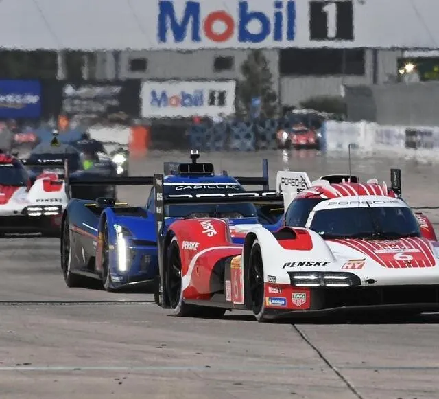 photo porsche et cadillac utilisent la réglementation lmdh pour courir en hypercar.  ©  franck dubray / ouest france