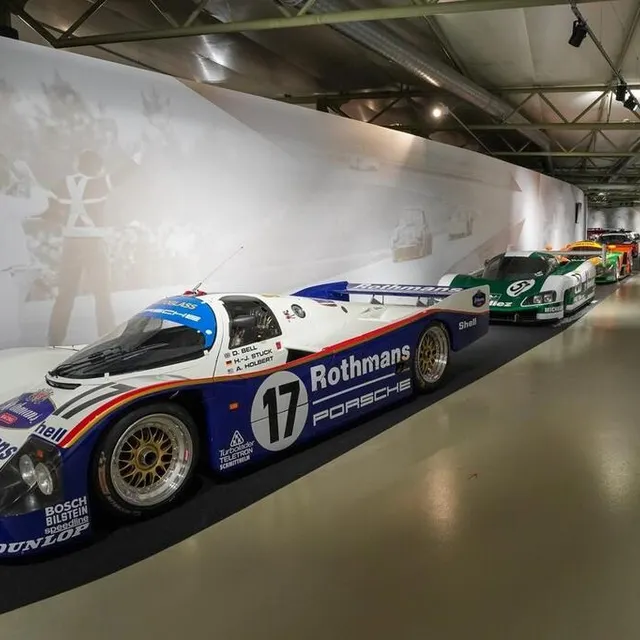 photo le musée des 24 heures du mans reçoit les lauréates depuis 1923. derrière la porsche, la wm arrivée ce dimanche.  ©  ouest-france