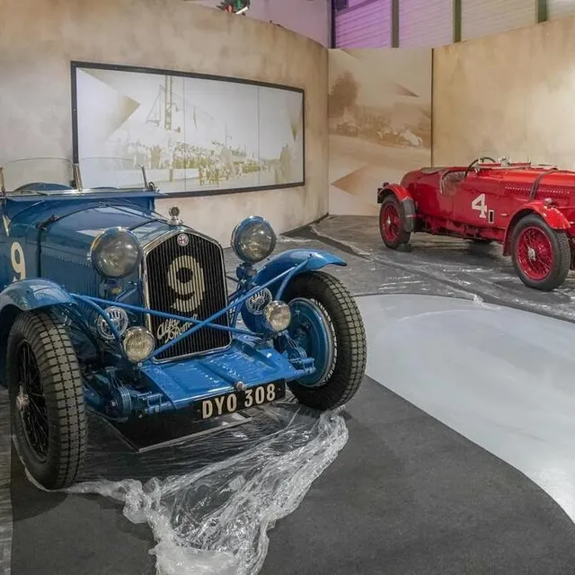 photo le musée des 24 heures du mans reçoit les lauréates depuis 1923. une alfa romeo 8c et la lagonda, deux autos victorieuses au mans dans les années 1930.  ©  ouest-france