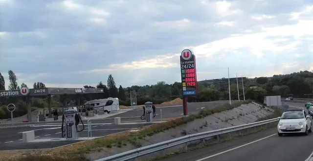 photo  un super u doit s’installer zone du bois du breuil, à saint-pavace. une station-service u y existe déjà depuis 2019.  &copy;  archives ouest-france 