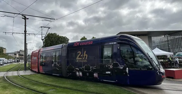 photo  à l’occasion des différents événements qui entourent le centenaire des 24 heures du mans (sarthe), la setram, gestionnaire du réseau de transport urbain, adapte les horaires de circulation des tramways.  &copy;  archives ouest-france 