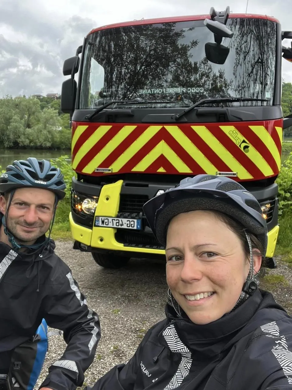 12-000-km-18-pays-en-6-mois-ce-couple-de-mayennais-fait-un-tour-d