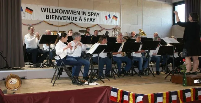 photo  l’orchestra’spay sous la direction d’aurélie sale.  &copy;  le maine libre 