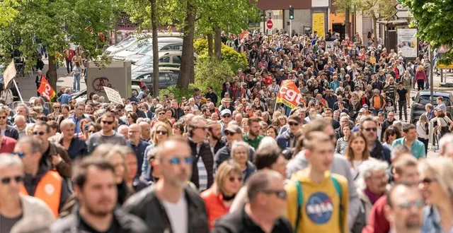 photo  plus de 5 000 sarthois avaient manifesté contre la réforme des retraites au mans le 1er mai 2023, journée internationale des travailleurs.  &copy;  archives le maine libre – xavier sarrat 